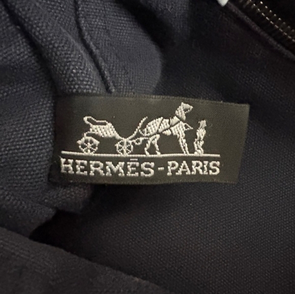 HERMES FOURRE TOUT PM TOTE BAG NAVY/GREEN - AUTHENTIC - Picture 13 of 14